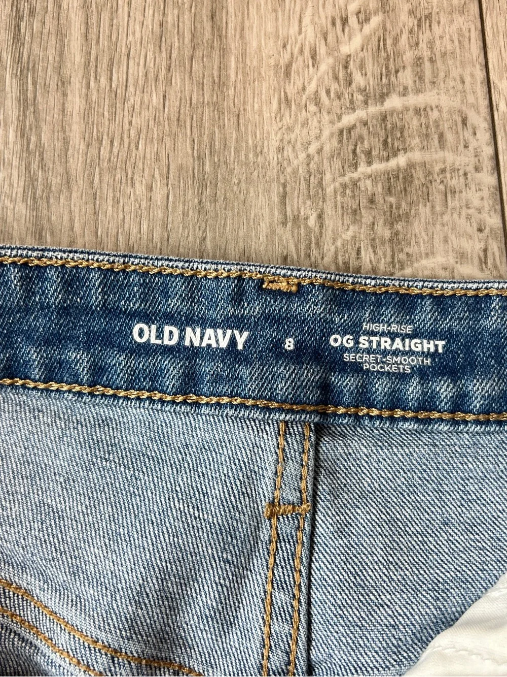 Old Navy High Rise OG Straight Denim Cutoff Shorts Size 8 Raw Hem